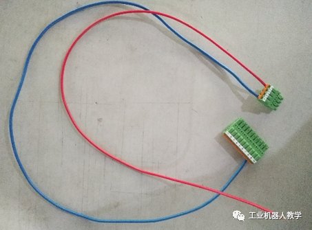 以DSQC652标准IO版为例进行介绍。
